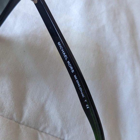 Michael Kors Cat eye Sunglasses - Black w/ Green Temples main image 9